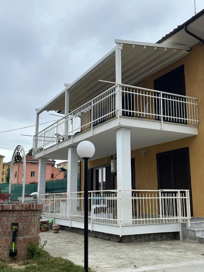 Il Gattino Di Porto - Apt 5 - Bilocale Terrazzo Piscina Imperia Buitenkant foto
