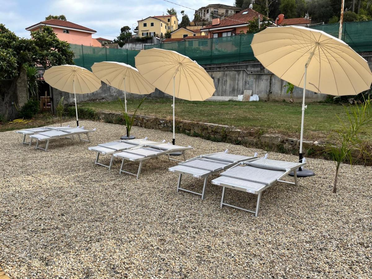 Il Gattino Di Porto - Apt 5 - Bilocale Terrazzo Piscina Imperia Buitenkant foto